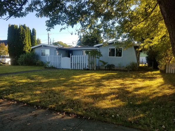 1017 Oakes Ave #2