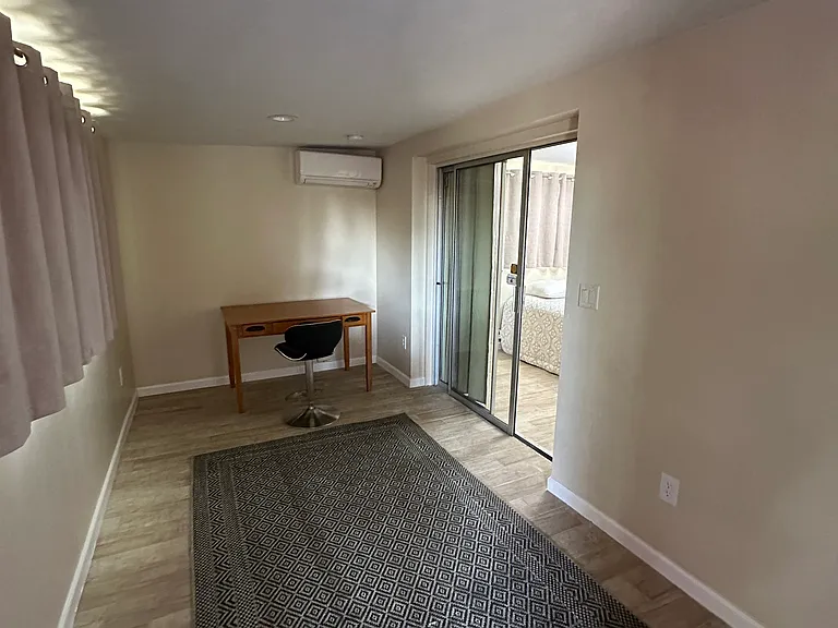 2821 E Presidio Rd — Photo 16