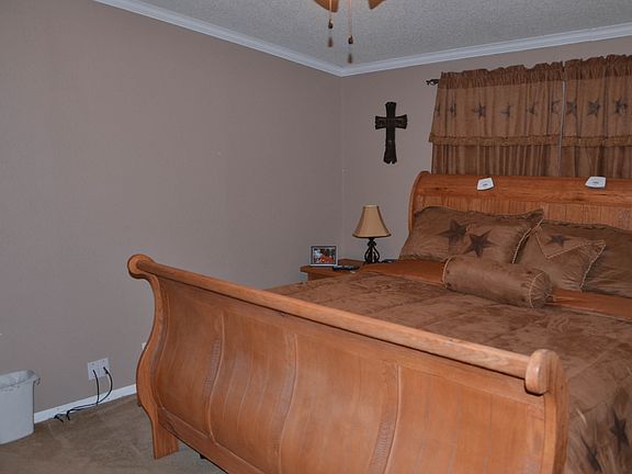 3rd image of 7410 Thornberry Dr