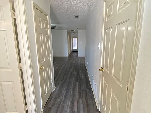 5th image of 401 Kline Ave #A