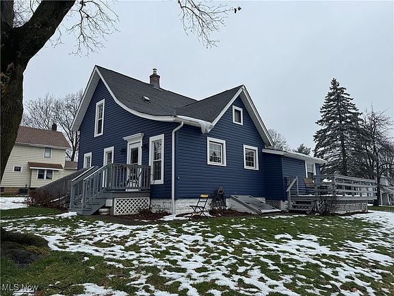 3rd image of 441-443 E Friendship St