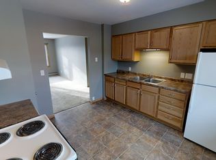 1008 W Bluff St APT B, Marquette, MI 49855