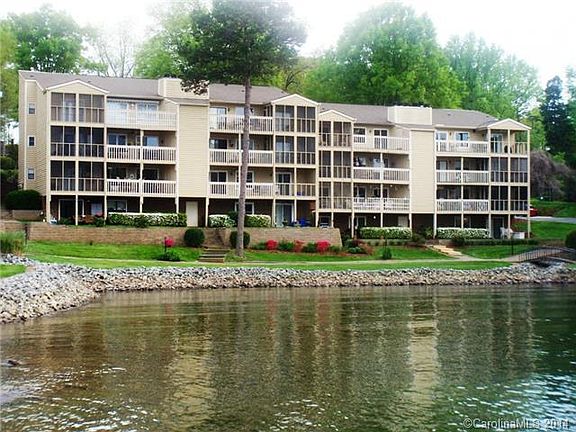 Harborgate is a small family of friends.