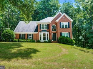 1885 Oak Wind Ln, Buford, GA 30519