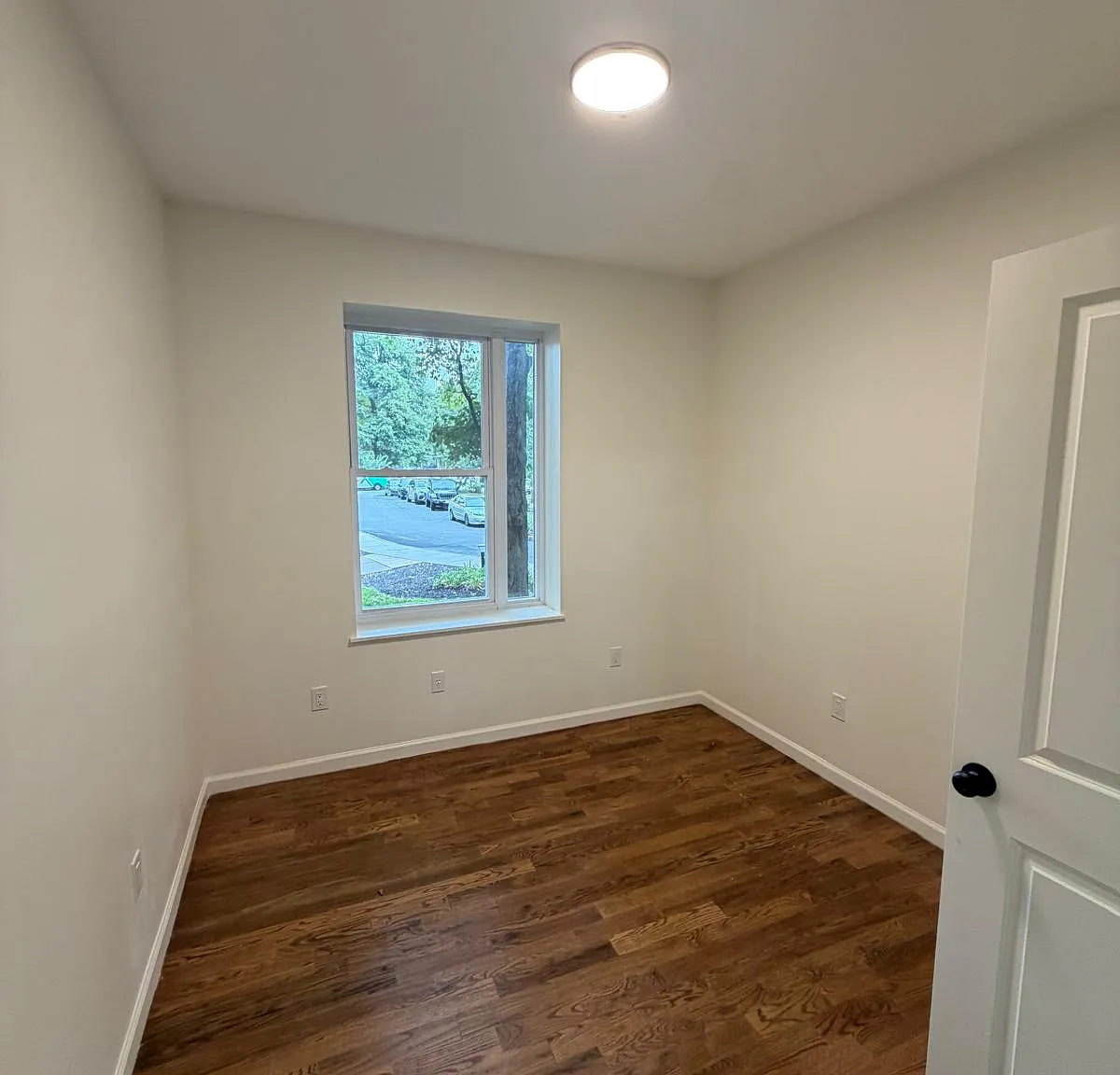 4 bed, $3,100 — Photo 3