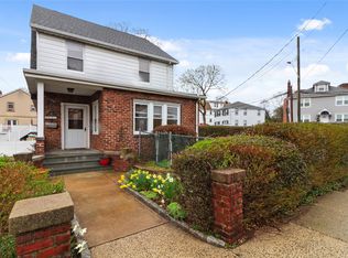 60 Boone St, Yonkers, NY 10704