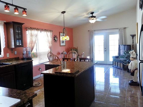 5th image of 11939 W Scotts Dr