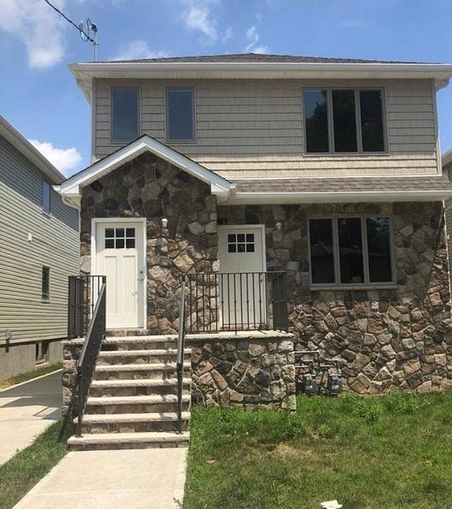 1st image of 41 Bache St #B