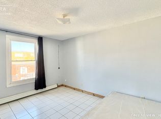 284 Saint Patrick St #5, Ottawa, ON K1N 5K5