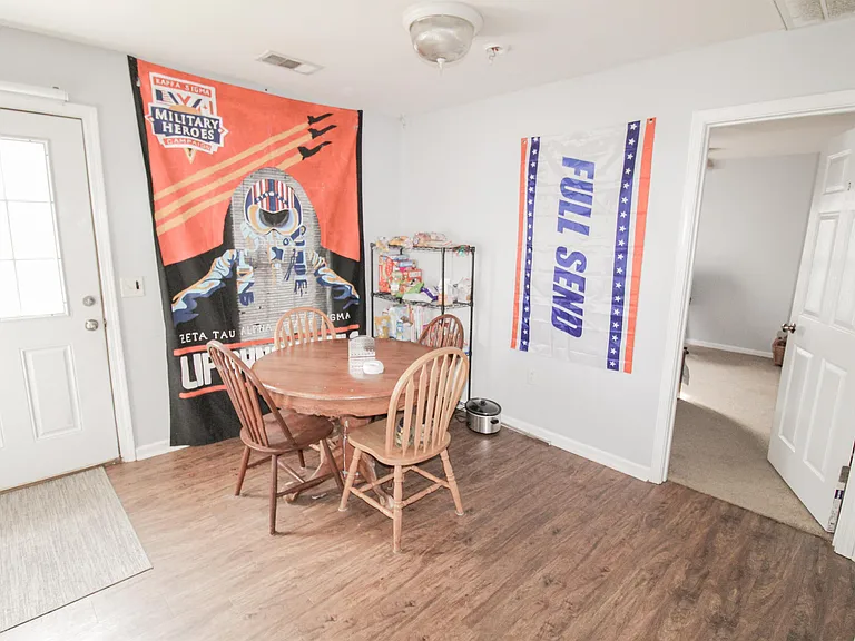 2203 Gretels Hunt — Photo 5