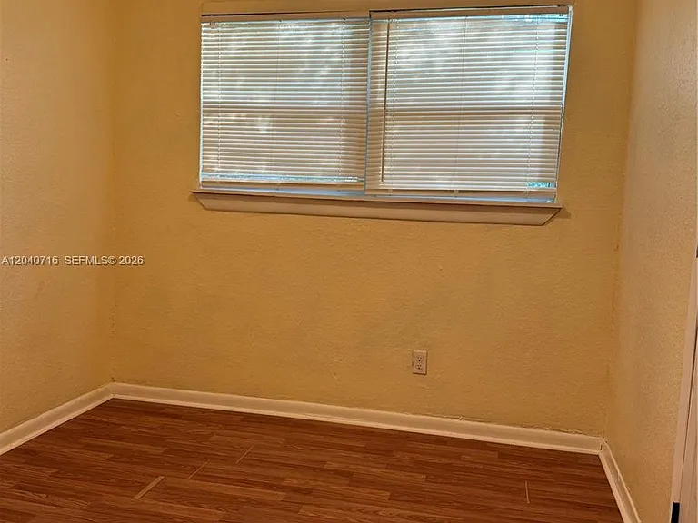 9410 Gilchrist Ct — Photo 11