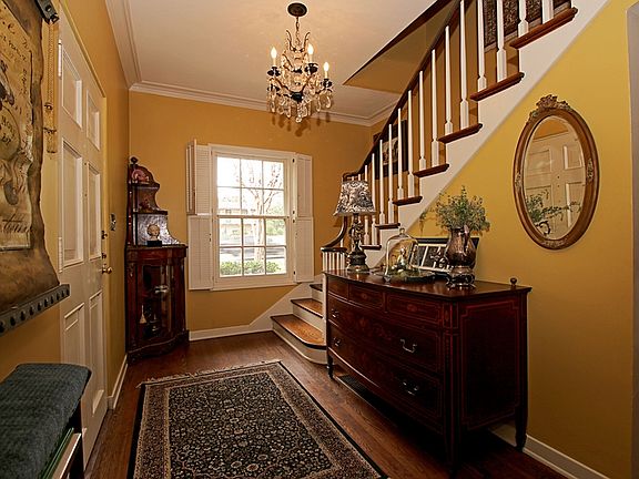 3rd image of 1120 N Indian Hill Blvd