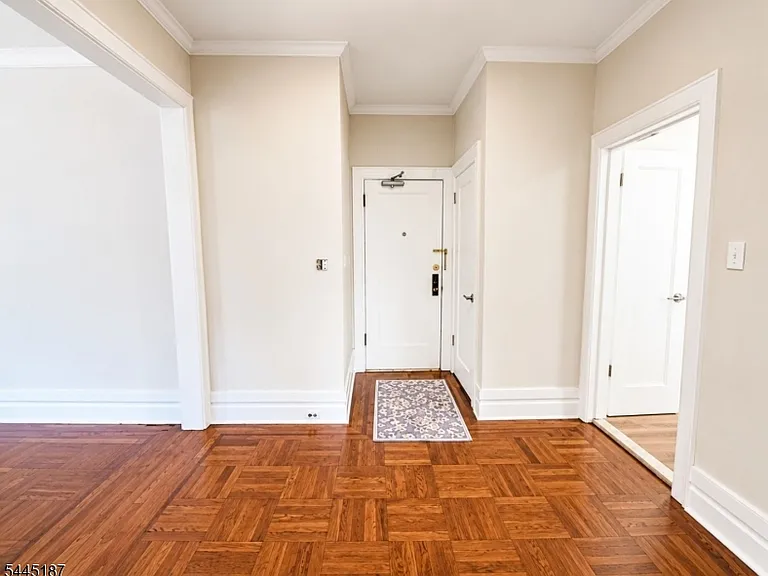 14 Forest St #107 — Photo 3
