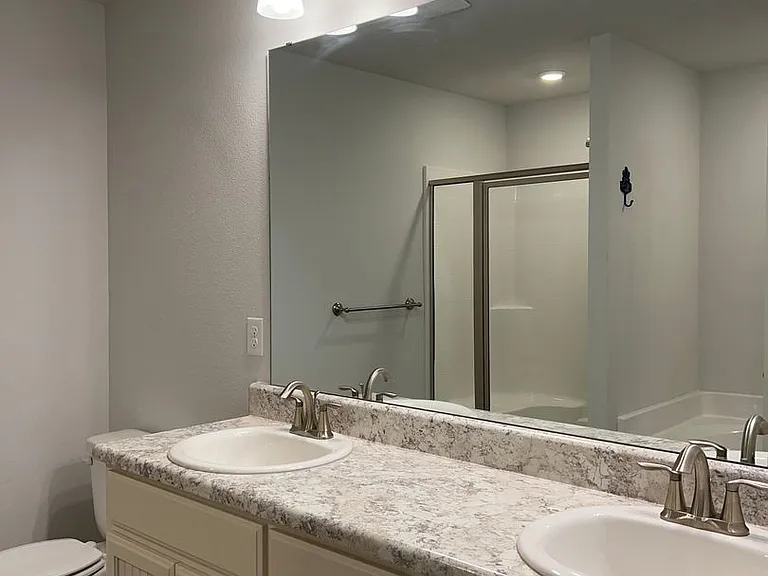 4208 Winners Gait Cir — Photo 2