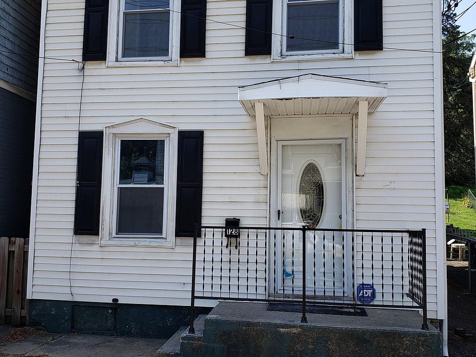 128 Main St, Freemansburg, PA 18017 Zillow