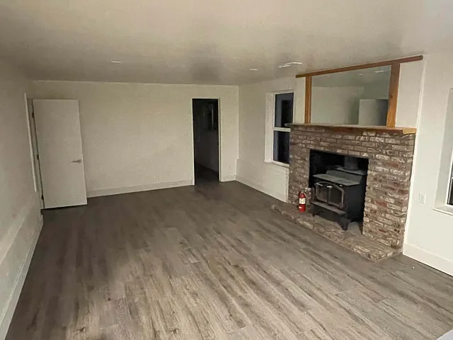 2 bed, 1300 sqft, $3,800 — Photo 2