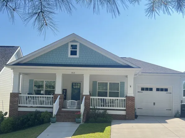 153 Pendleton St, Pickens, SC 29671