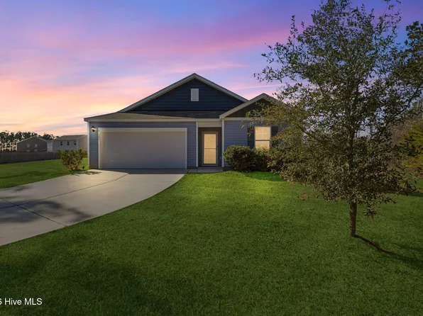 141 Fresh Air Drive, Hampstead, NC 28443