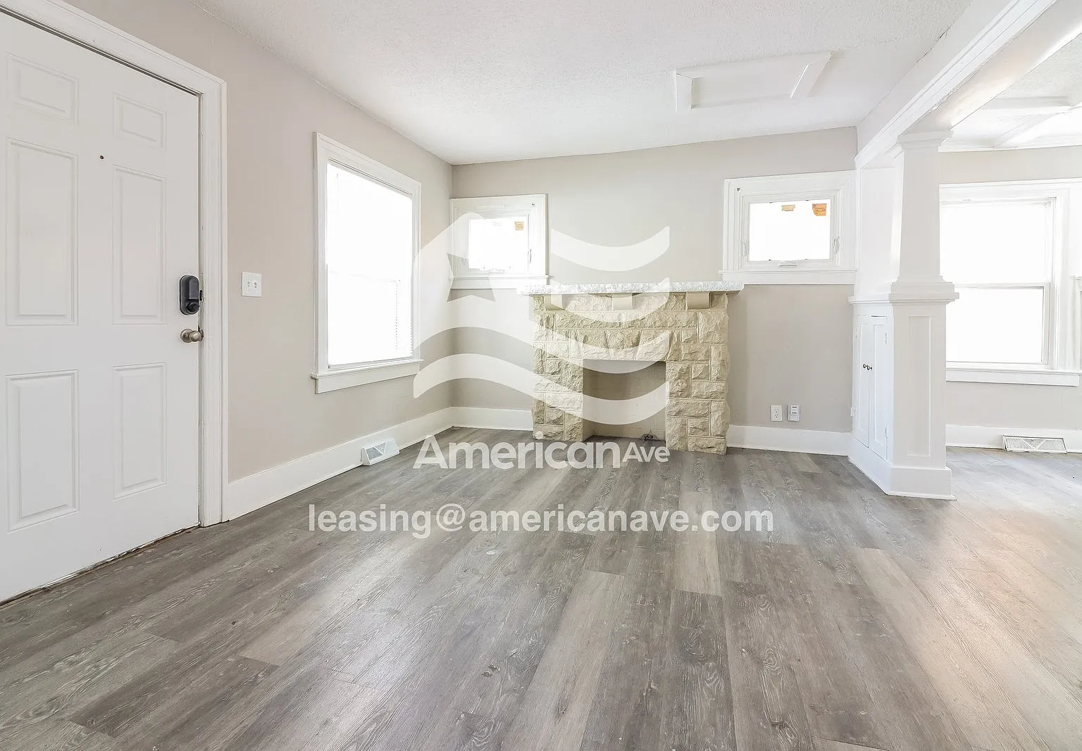 3 bed, 1.0 bath, 1266 sqft, $968 — Photo 3