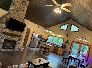 5648 Harmon Ln, Park Hills, MO 63601