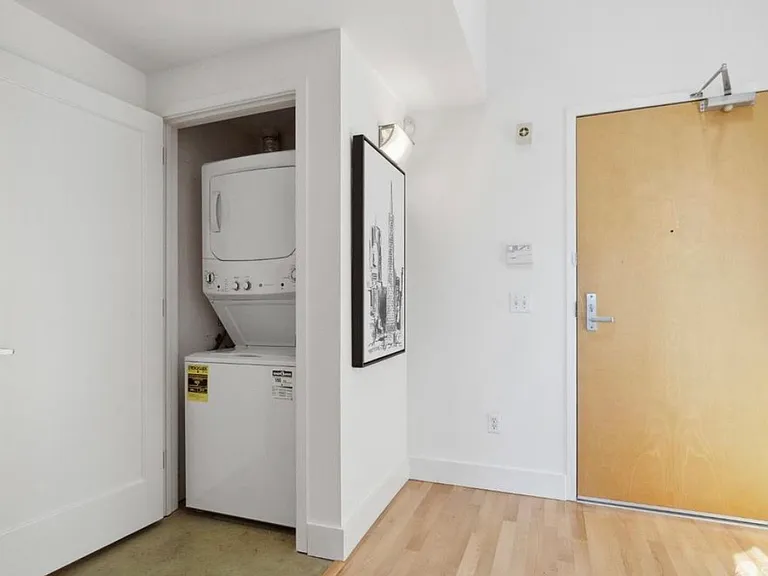 200 Townsend St #50 — Photo 11