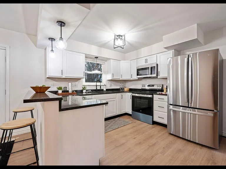 1509 Walkath Dr — Photo 6