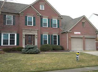 10173 Parkshore Dr, Fishers, IN 46038