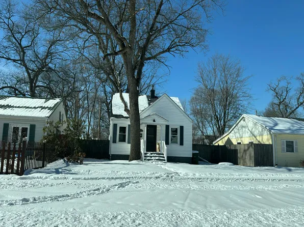 2756 Howard St, Lake Station, IN 46405