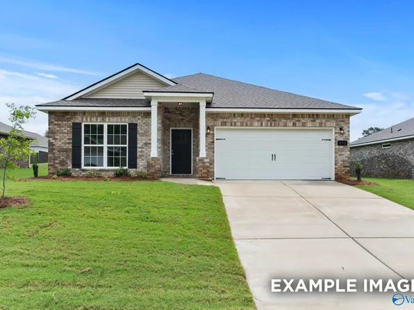 300 Keller Dr, Hazel Green, AL 35750