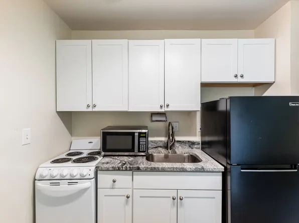 5630 Macey Ave APT 10, Cincinnati, OH 45227