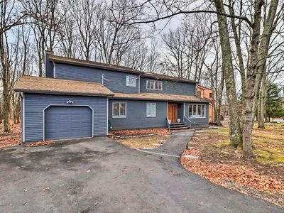 366 Hyland Dr, East Stroudsburg, PA, 18301
