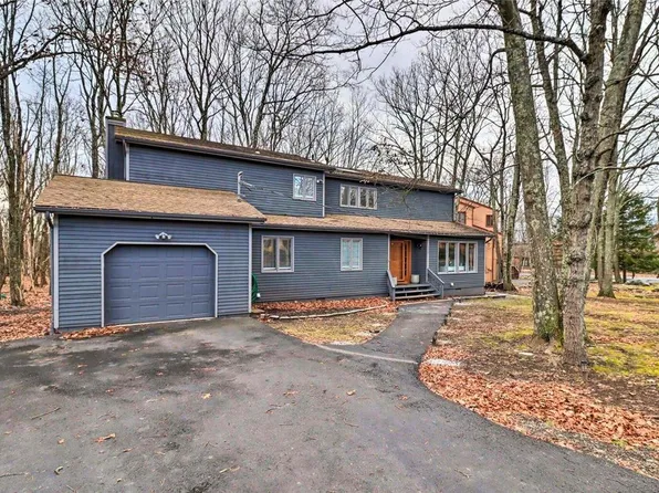 366 Hyland Dr, East Stroudsburg, PA 18301