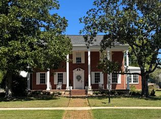 507 3rd St S, Amory, MS 38821