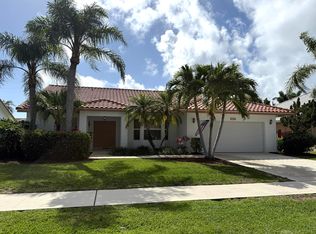 330 Oregon Ln, Boca Raton, FL 33487