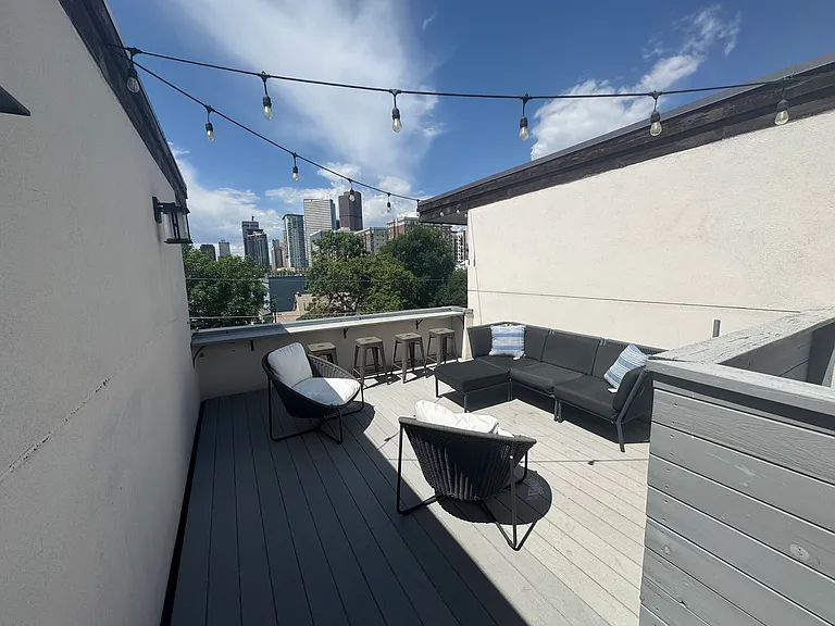 441 24th St — Photo 33