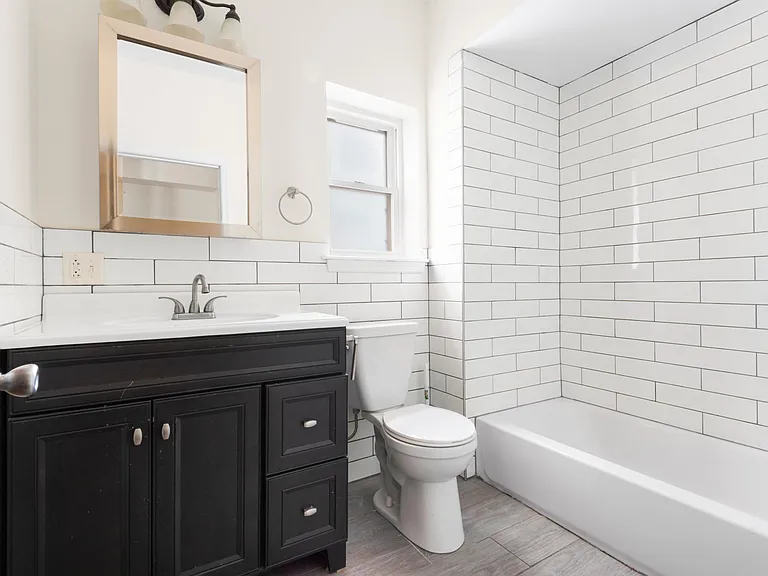 815 Kennedy Blvd #1 — Photo 10