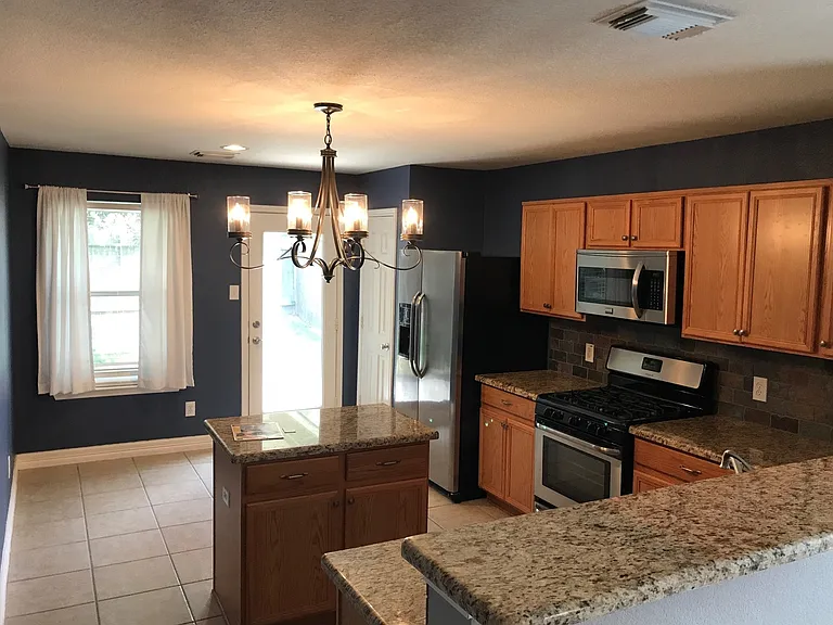 3603 Garrison Run Dr — Photo 6