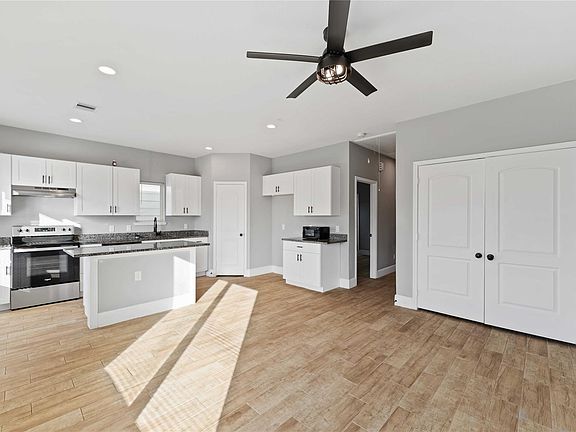 5th image of 4651 Mallow St #A/b