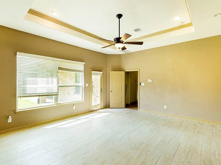 25010 Florina Ranch Dr — Photo 24