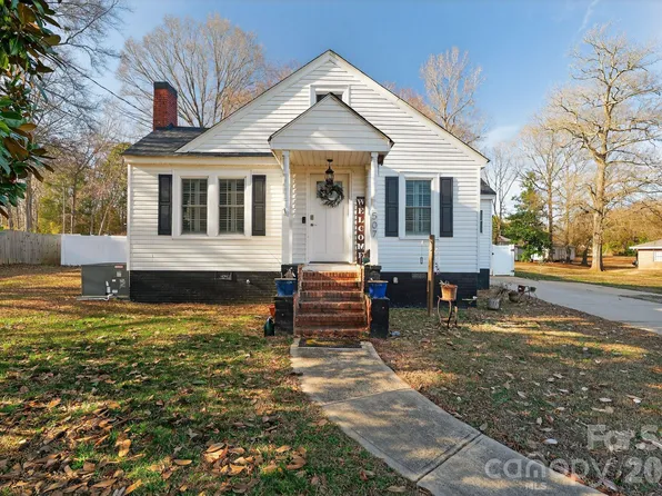 507 N Congress St, York, SC 29745