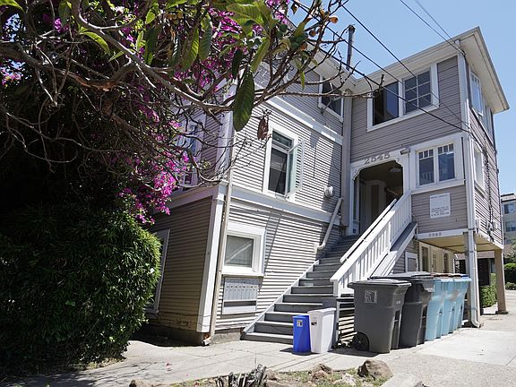 2nd image of 2545 Benvenue Ave #12343013