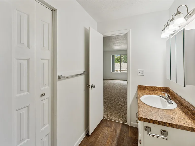 Juniper - 2 Bed / 2 Bath - 1,322 Sq.Ft.