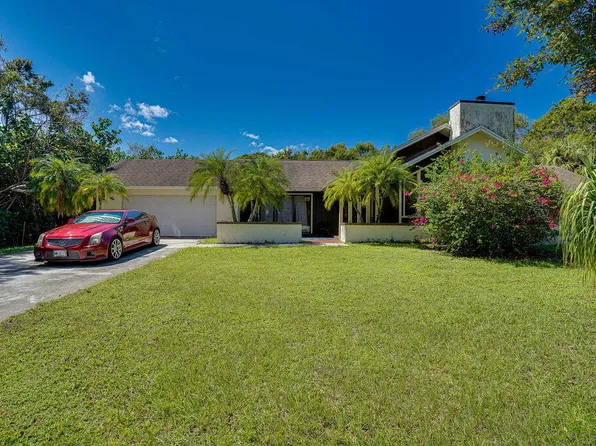 1401 Bennett Road, Fort Pierce, FL 34947