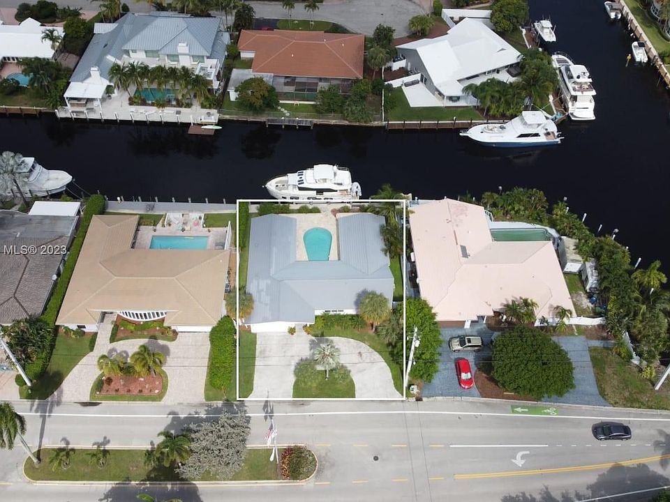 1st image of 5200 Bayview Dr