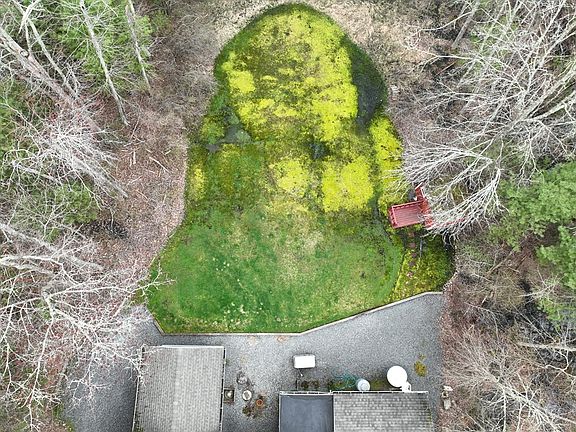 3rd image of 620 Ledge Rd