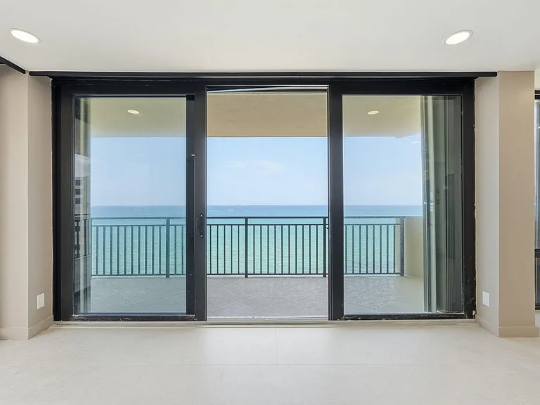 5460 N Ocean Dr #6A — Photo 29
