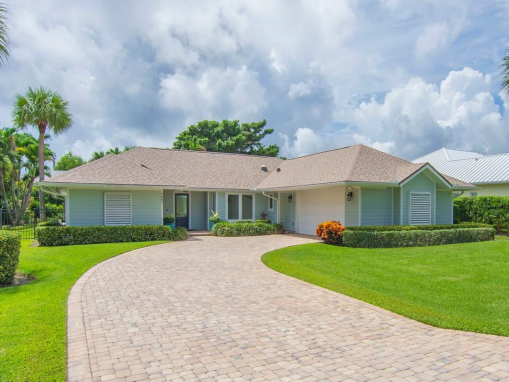 3 bed, 2267 sqft, $17,000 — Photo 4