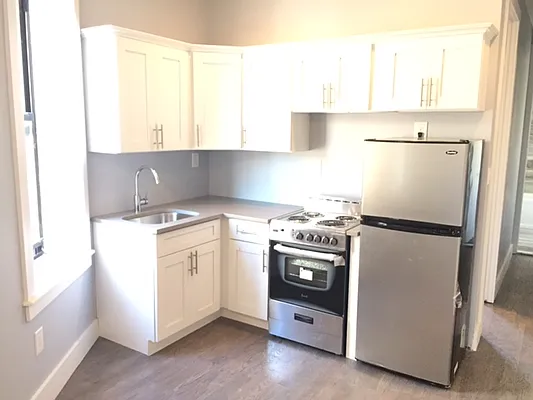 Rented by Lang Realty LLC | media 14