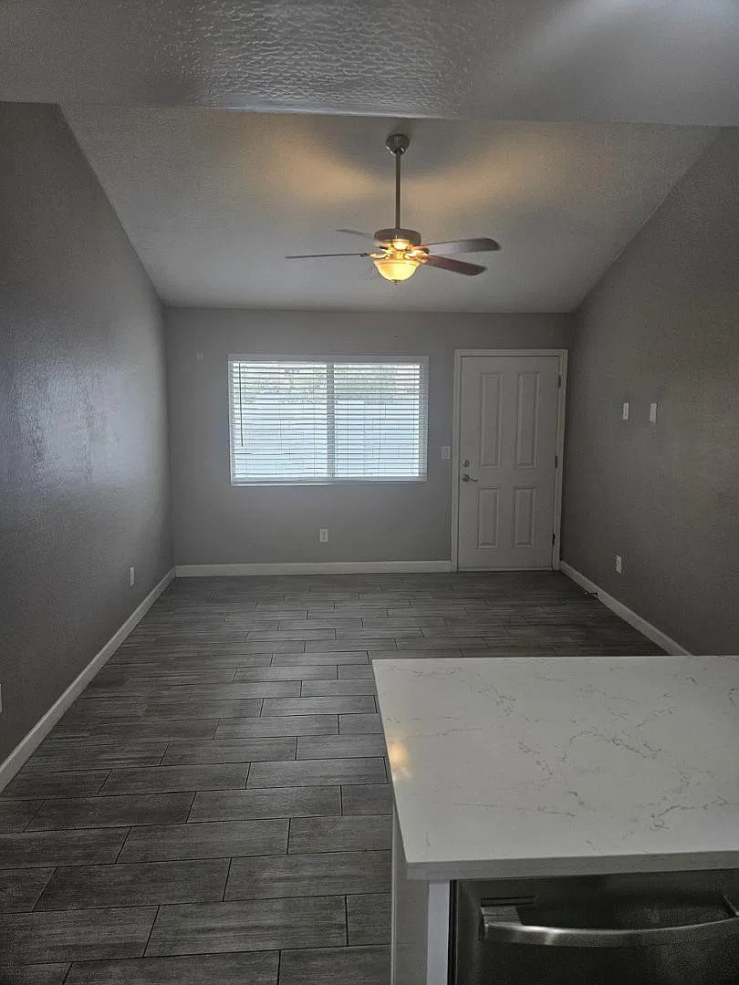2 bed, 2.0 bath, 847 sqft, $1,349 — Photo 1