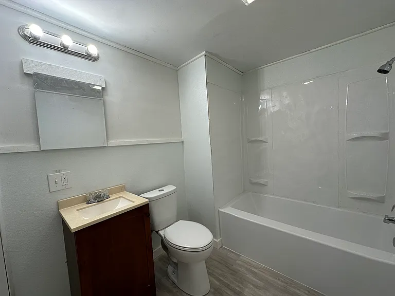383 S Main St #2 — Photo 4